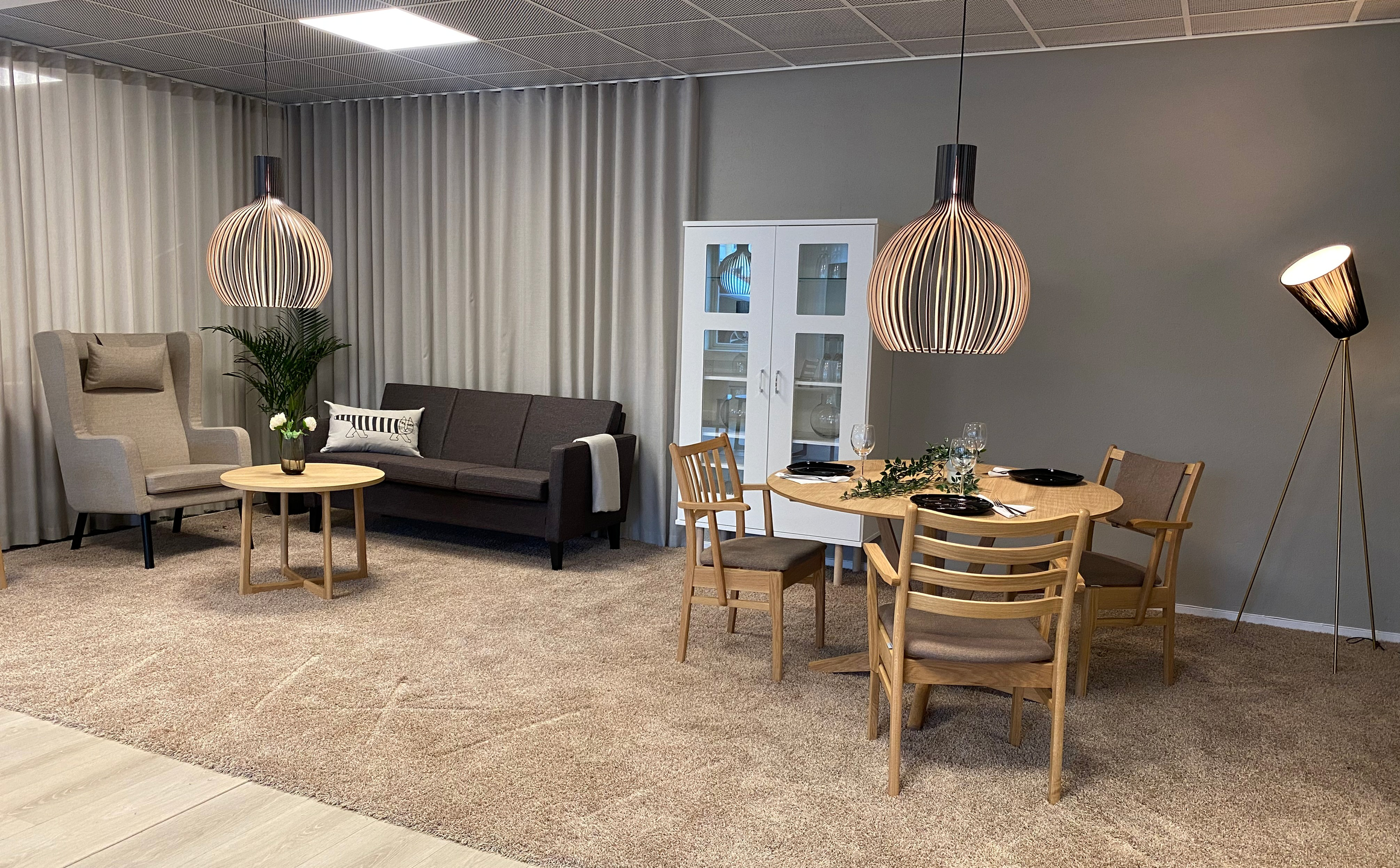 HELLAND Pflegesessel Bobo - für Pflegeheime und Kliniken