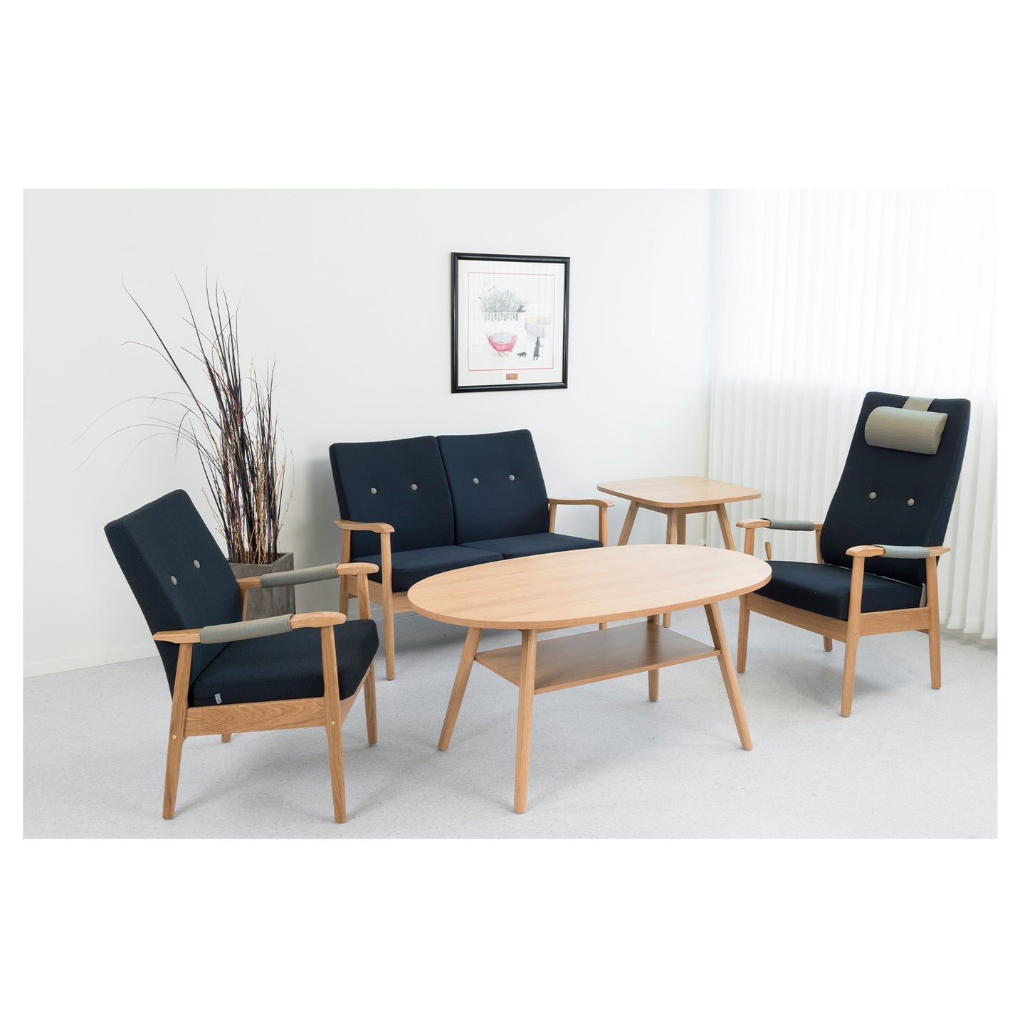 Pan Couchtisch 125x70, mit ovaler Platte