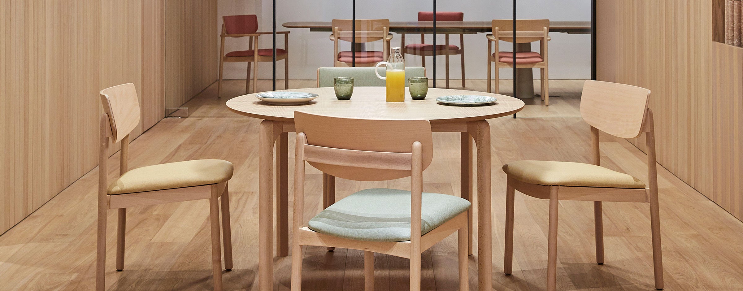 Esszimmer- & Kantinentische